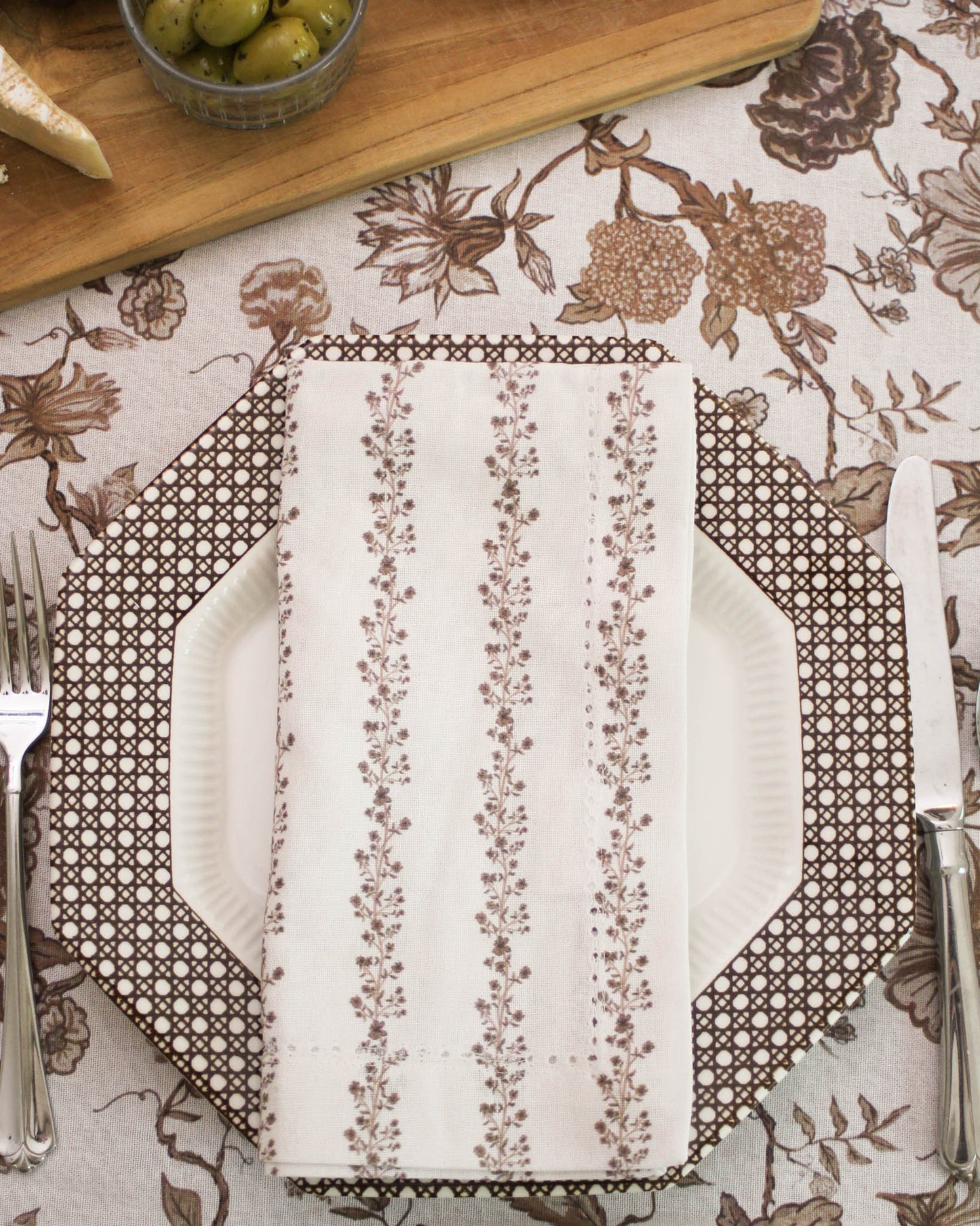 Begonia Stripe Floral Napkins, Set of Four