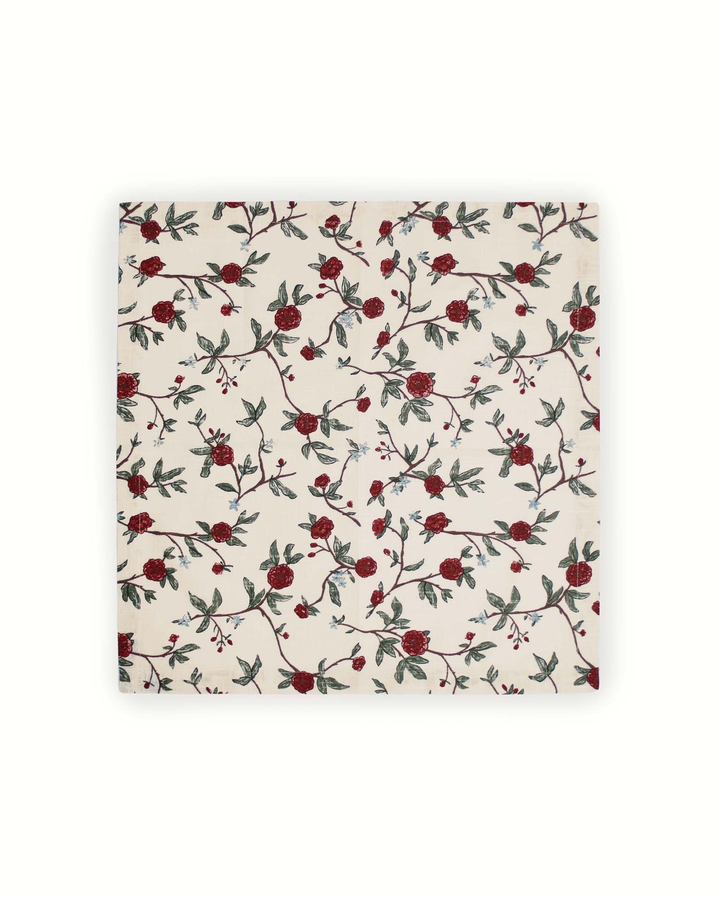 Add charm to your Easter breakfast with this set of 4 organic cotton napkins (20 x 20 inches), featuring red and green floral pattern with a hint of blue. Elegant and practical, they’re perfect for celebrating with your favorite people in style.