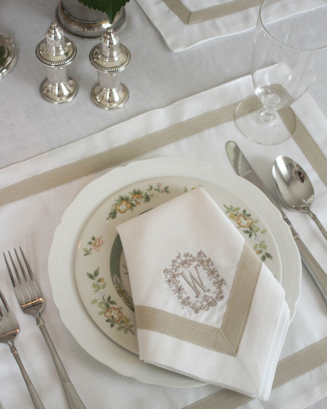 Thoughtful Gifts That Warm the Heart and Home