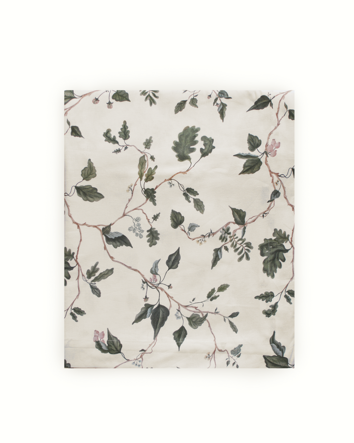 Botanical tablecloth for holiday hosting classic table linens
