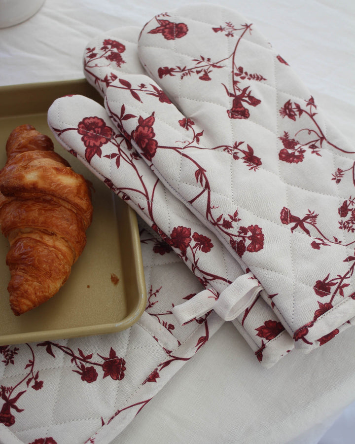 Floral oven mitt gift set, ethically made from organic cotton and free of harmful dyes. These quilted long oven mitts are a perfect add on to your Easter or Mother's Day  gift basket for hostess, mom or loved ones 