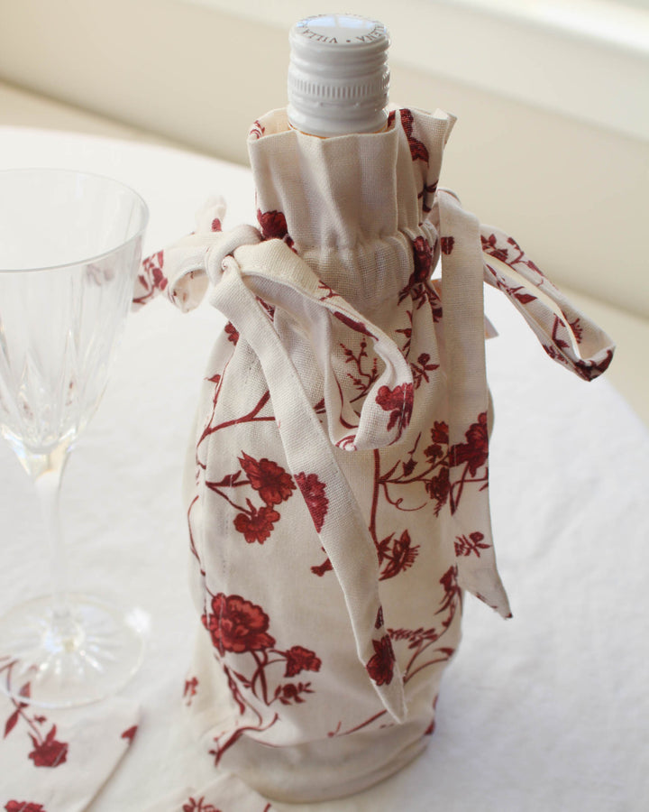 Garden Vine Red Floral Wine Bag