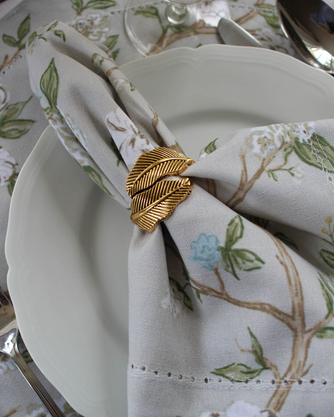 Gold Leaf Napkin Rings, Set of Four