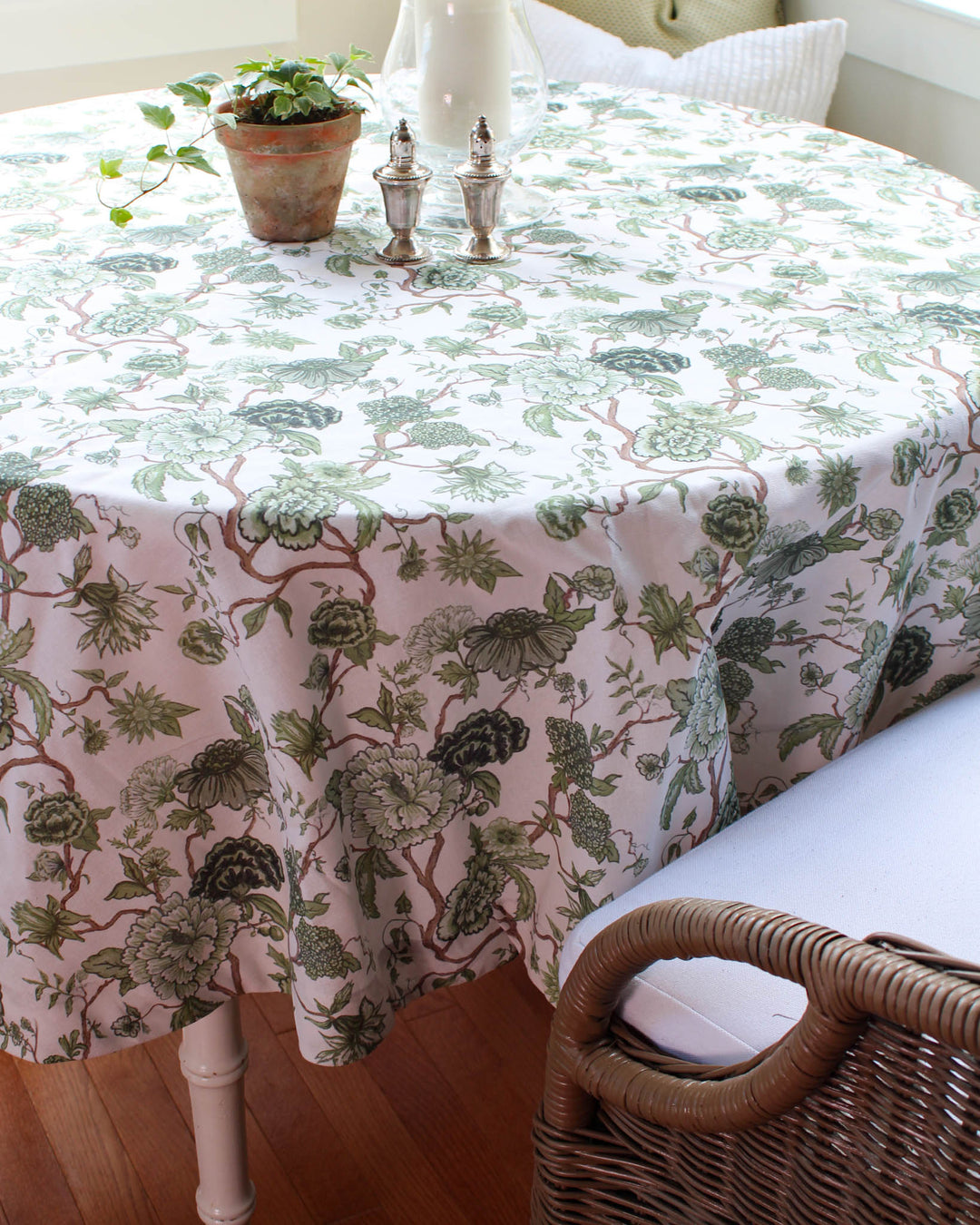 Round Tablecloth 70 inch featuring a botanical William Morris Print style. This Floral Tablecloth is the perfect Easter Tablecloth for a traditional spring look. Its versatile green and white palette fits Grand Millennial Decor styles perfectly. This Cotton Tablecloth is hand-drawn and handcrafted for those who appreciate the finer details. Use it for your Mother's Day Brunch or as a Spring Table Cover to impress your guests and elevate your decor.