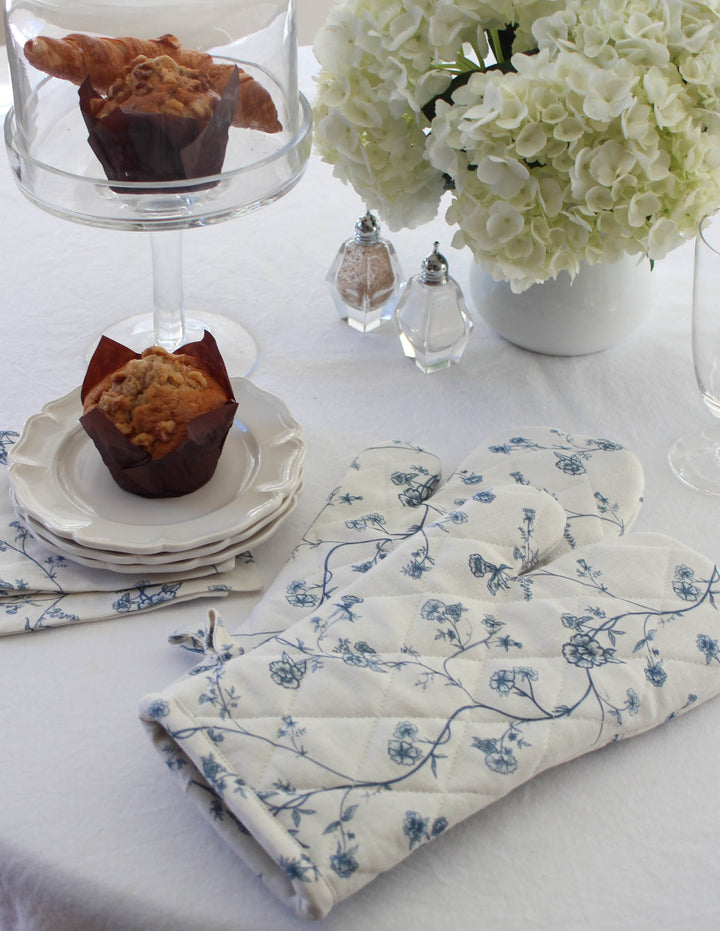 Delft Blue Garden Vine kitchen gloves with soft quilted finish, designed for effortless cooking and a polished coastal-style kitchen.